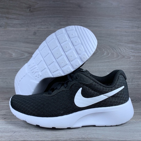 preschool nike tanjun